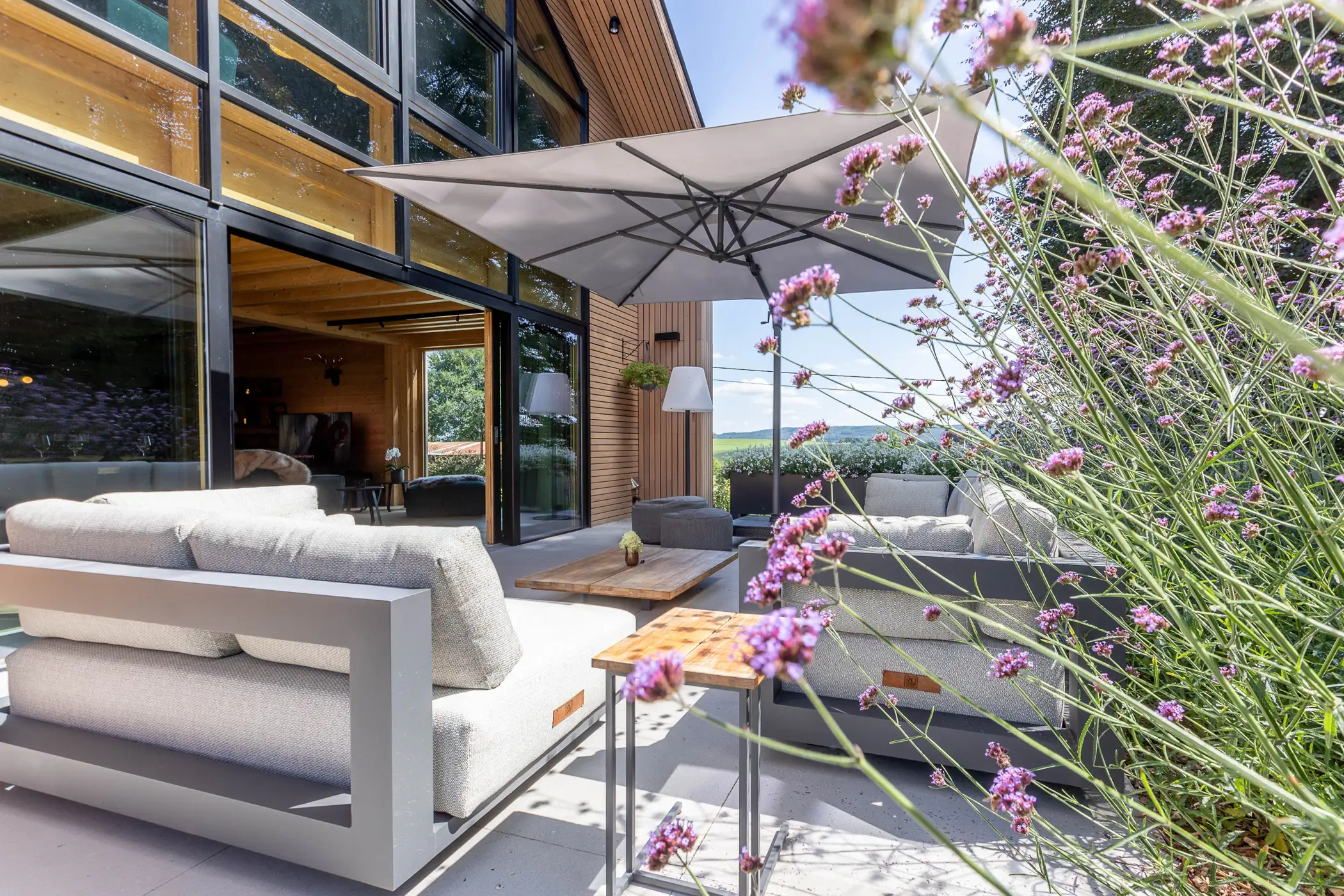 Cottage for 10 people in Tenneville Villa Wood